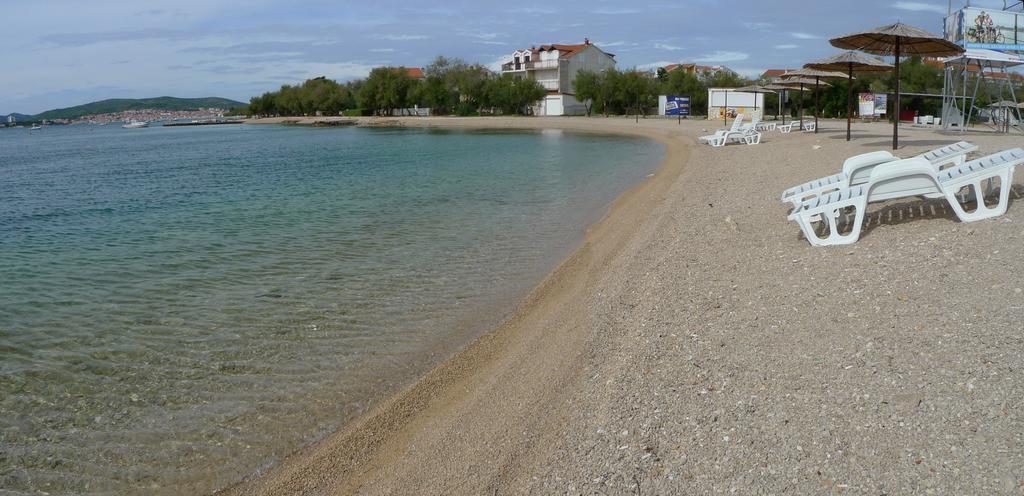 Apartments Vodice Srima Phòng bức ảnh